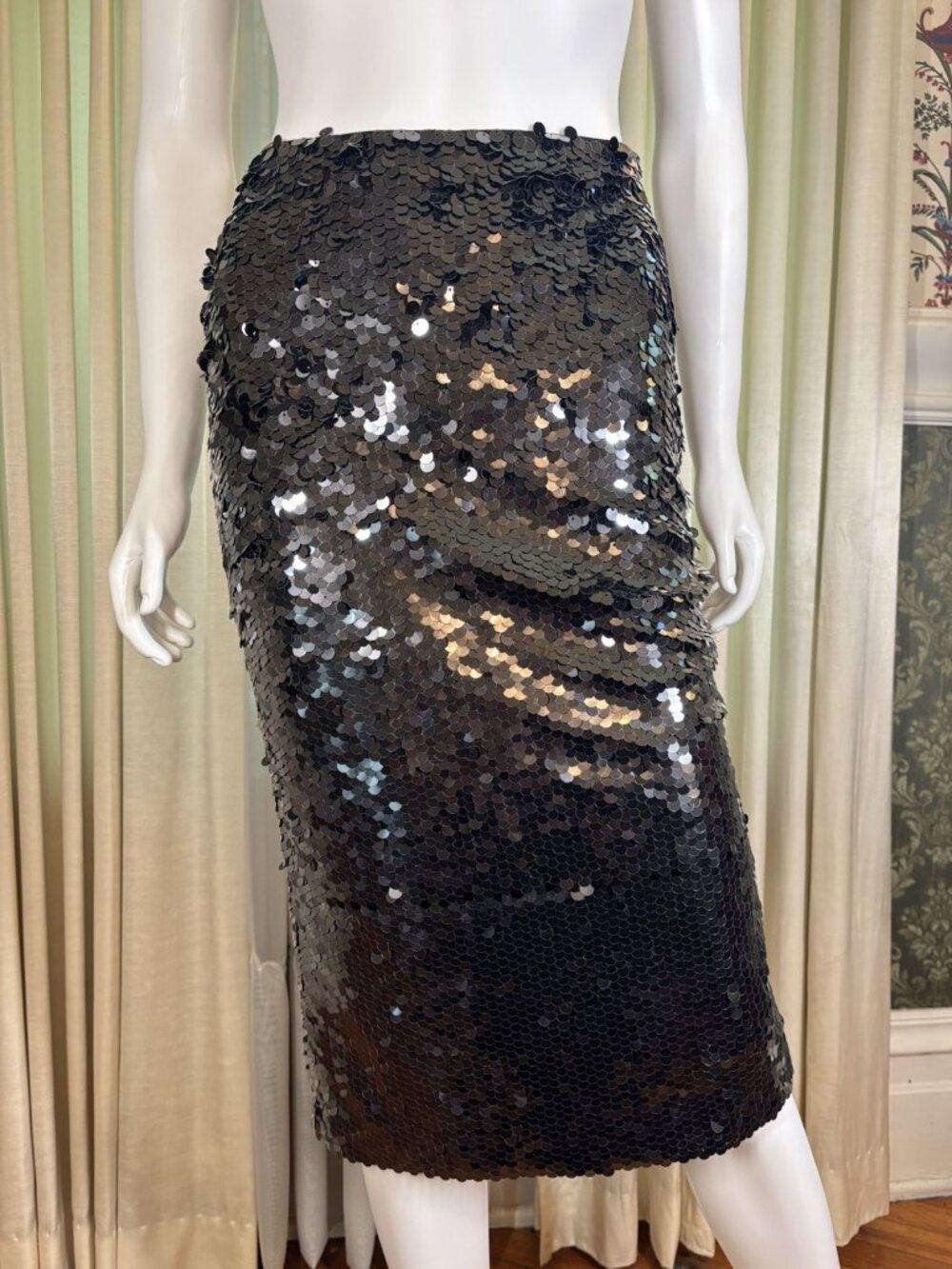 Marciano Gunmetal Sequin Pencil Midi Skirt Size XS Never Worn Guess Party